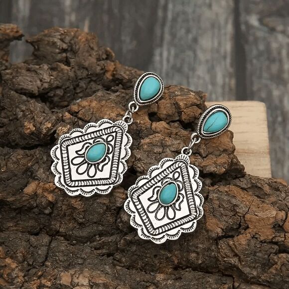 Western Boho Turquoise Dangle Earrings - Picture 2 of 4